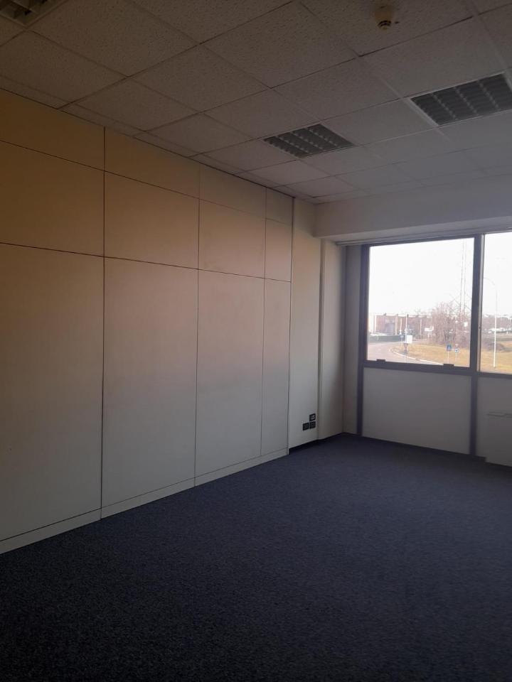 Ufficio in , Arese, {3} - Foto 2
