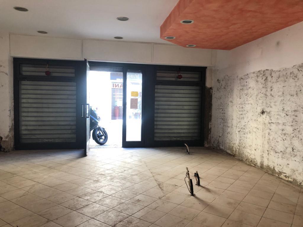 Locale commerciale in , Cornaredo, {3} - Foto 1