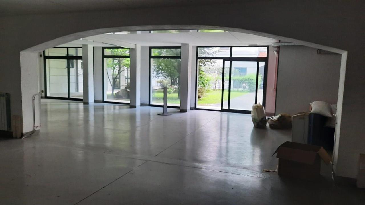 Ufficio in , Arluno, {3} - Foto 2