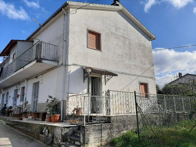 Casa indipendente in Masseria Fabio, Isernia - Foto 1