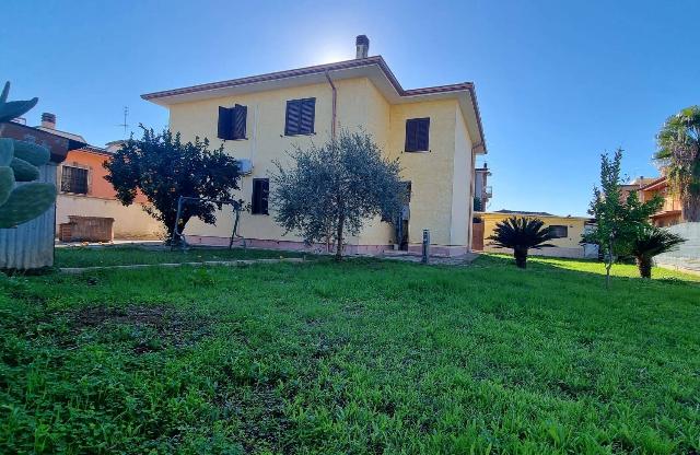 Villa in Via Monti Lepini, Cisterna di Latina - Foto 1