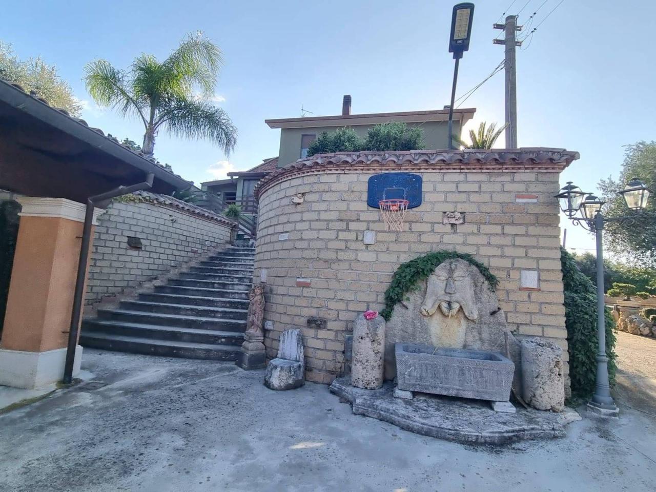 Villa in vendita a Cisterna Di Latina