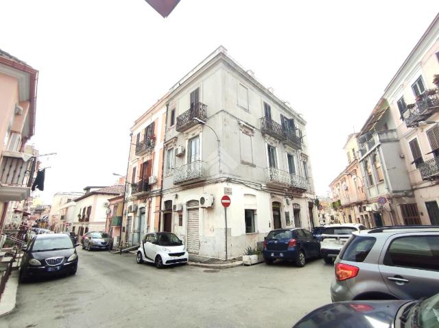 Dreizimmerwohnung in Via Miracoli 2, Foggia - Foto 1