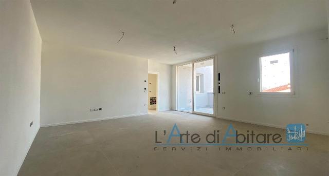 4-room flat, Resana - Photo 1