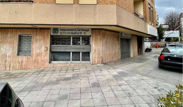 Geschäft in Via XX Settembre, 47, Perugia - Foto 1