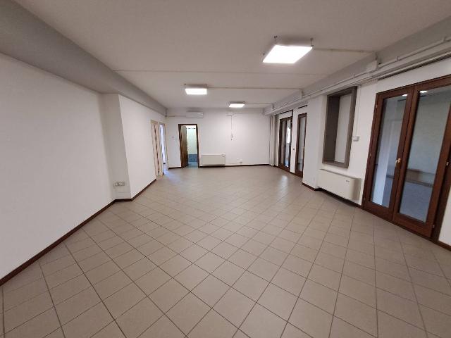 Gemeinschaftsbüro, Treviso - Foto 1