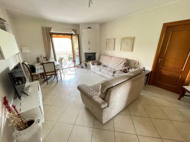 4-room flat in Via Butera, Mendicino - Photo 1