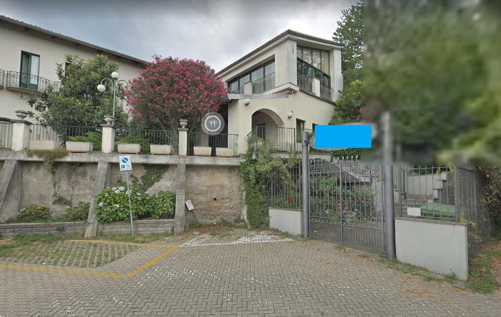 Palazzina commerciale in Via Carmine 1, Oleggio - Foto 1