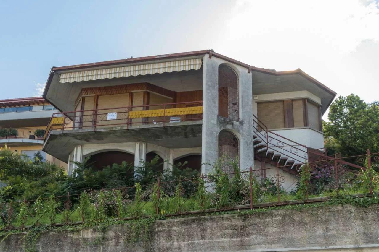 Villa in vendita a Torre Boldone