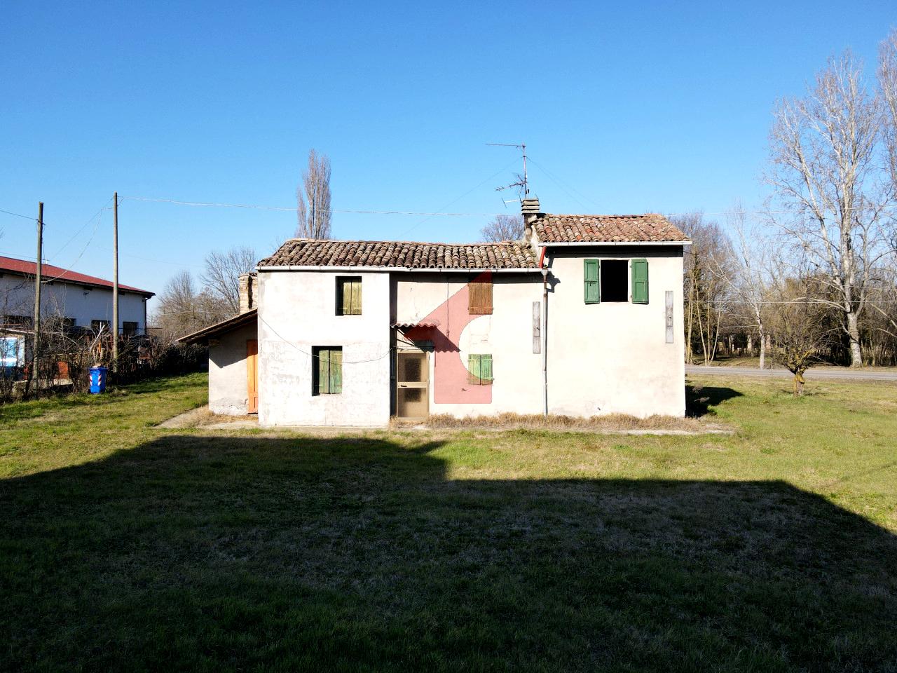 Rustico in vendita a Fontanellato