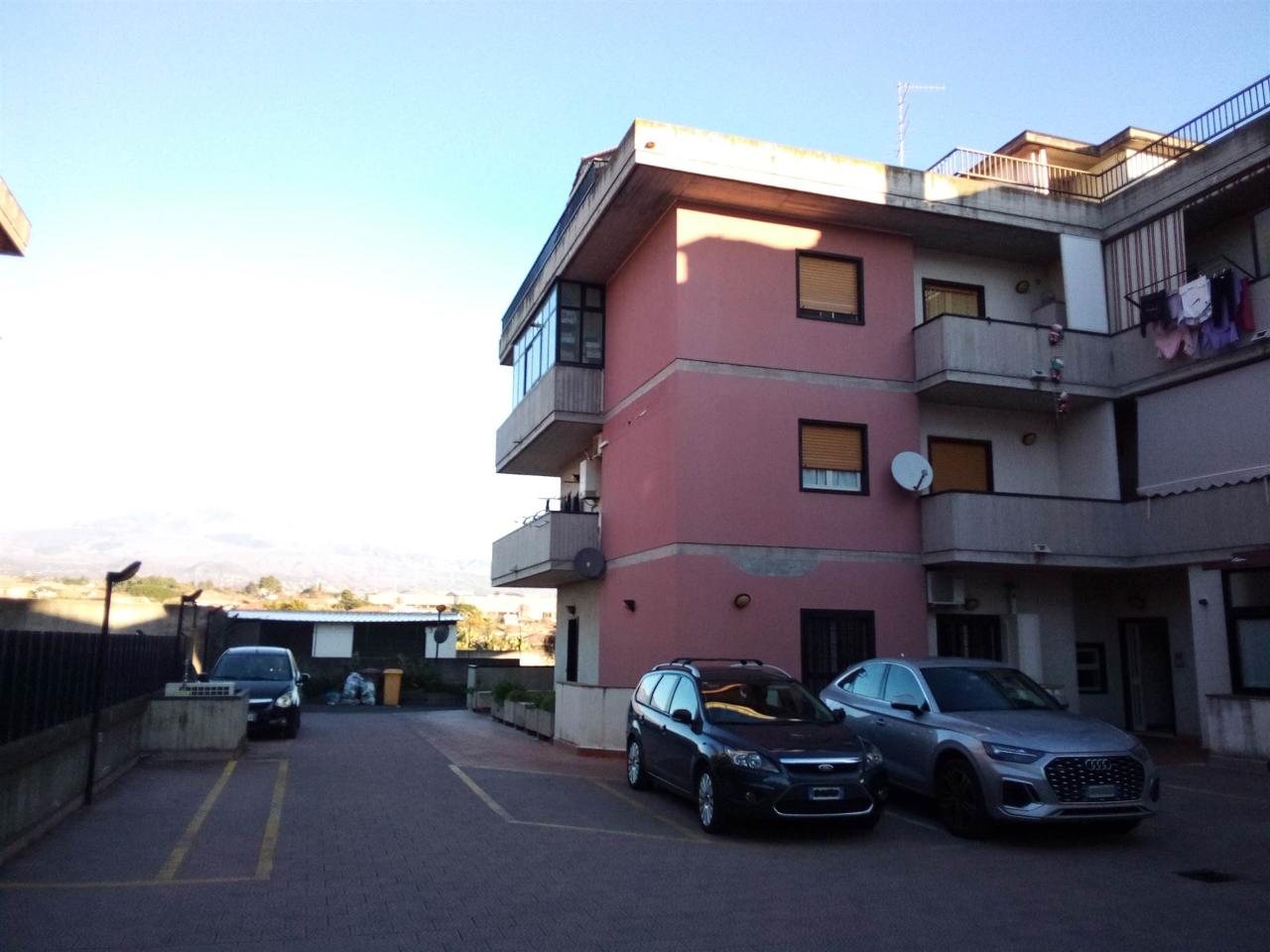 Ufficio in , Gravina Di Catania, {3} - Foto 2