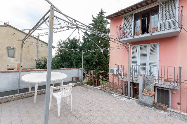 Attached house in Via Trento, Campi Bisenzio - Photo 1