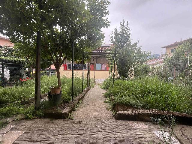 Apartament in Via Gino Bartali, Carmignano - Photo 1