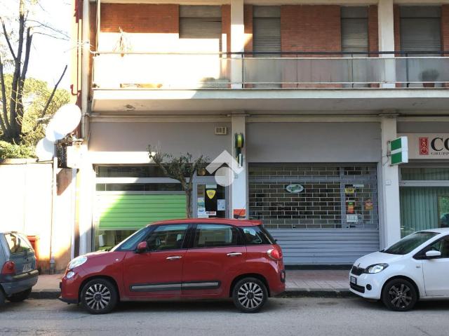 Negozio in Via Roma, Avellino - Foto 1