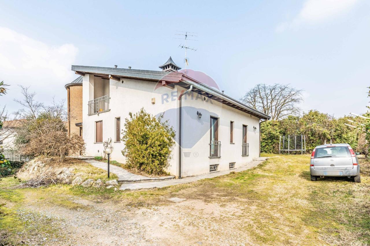 Villa in vendita a Gazzada Schianno