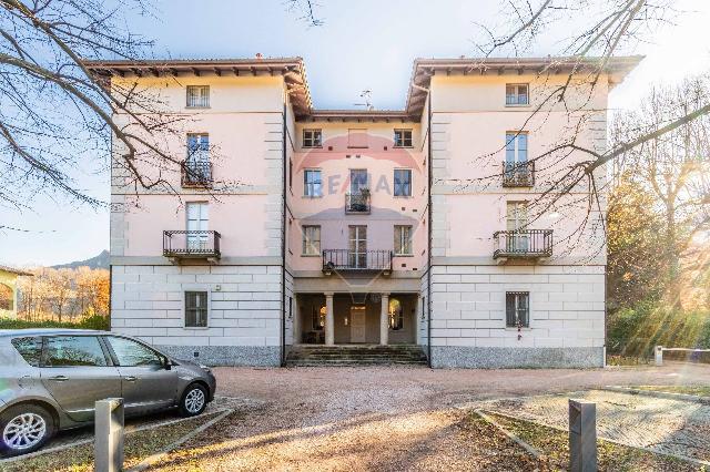 One-room flat in Via della Repubblica 48, Bisuschio - Photo 1