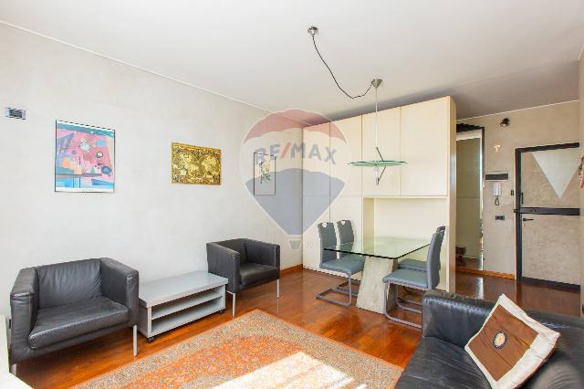 Dreizimmerwohnung in Via Principessa Mafalda 9, Busto Arsizio - Foto 1