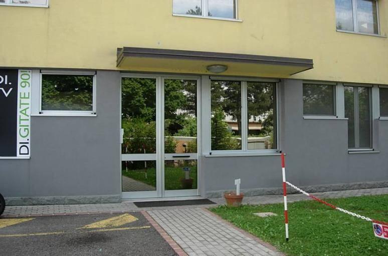 Ufficio in Via Bonazzi, Castel Maggiore, {3} - Foto 1