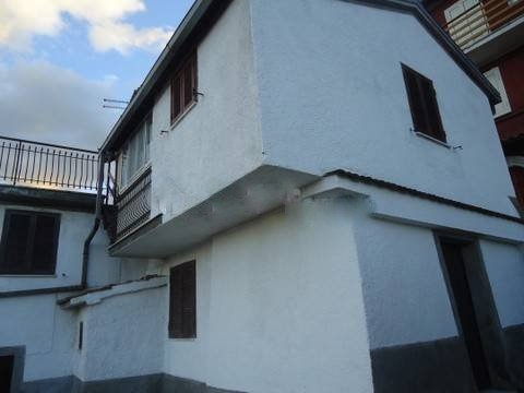 appartamento in vendita a Tagliacozzo in zona Villa San Sebastiano