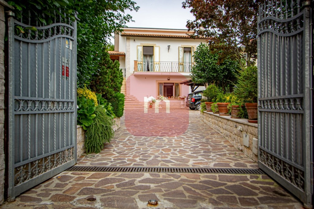 Villa unifamiliare in vendita a Rocca Priora