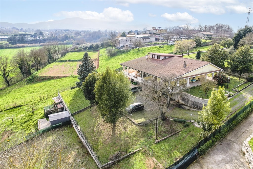 Villa bifamiliare in vendita a Palestrina
