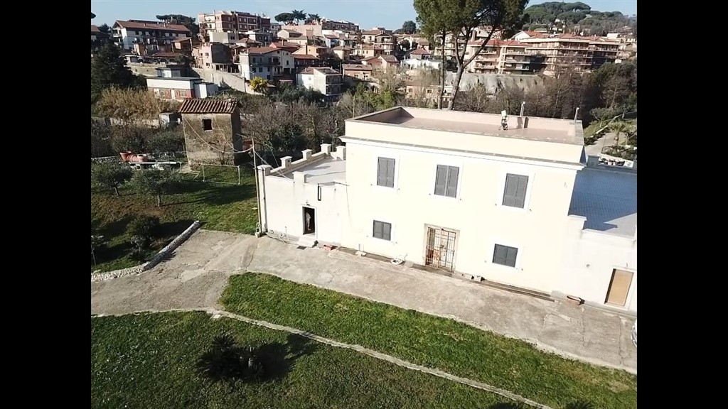 Villa unifamiliare in vendita a Grottaferrata
