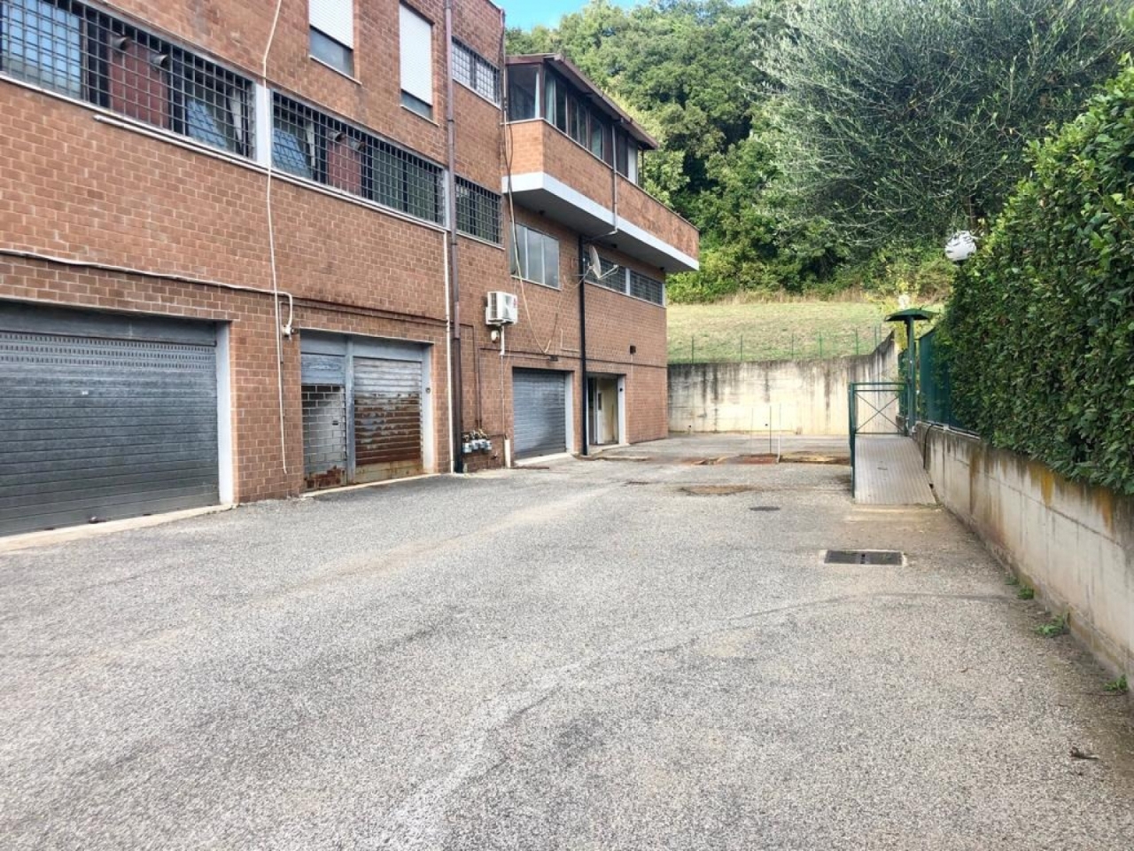 Magazzino in Via Mario Vinciguerra, Roma, {3} - Foto 1