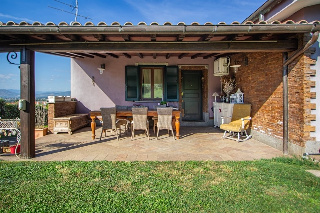 Two-family villa in Via col Fiorito, San Cesareo - Photo 1