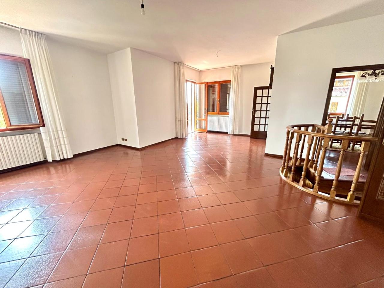 casa indipendente in vendita a Casciana Terme Lari in zona Lari