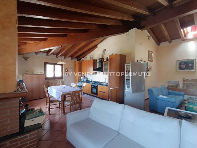 2-room flat in Via Umberto I, Palosco - Photo 1