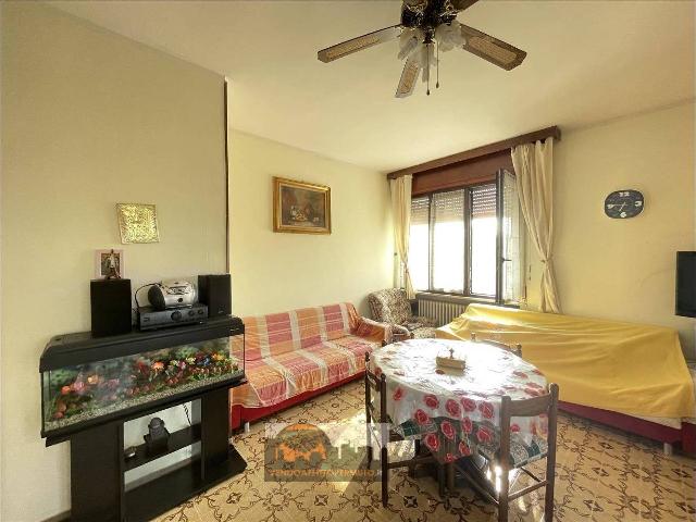 4-room flat in {3}, Via Silvio Pellico - Photo 1