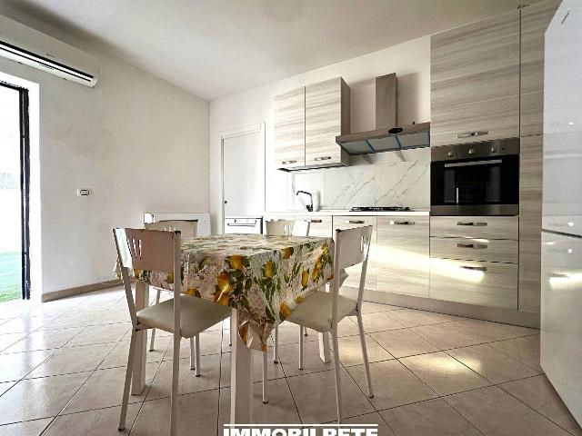 4-room flat in {3}, Viale del Rosmarino - Photo 1