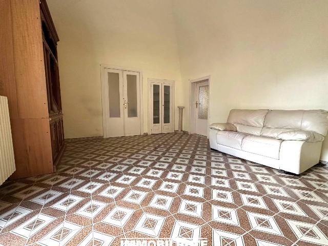 4-room flat in Via Santa Caterina, Altamura - Photo 1