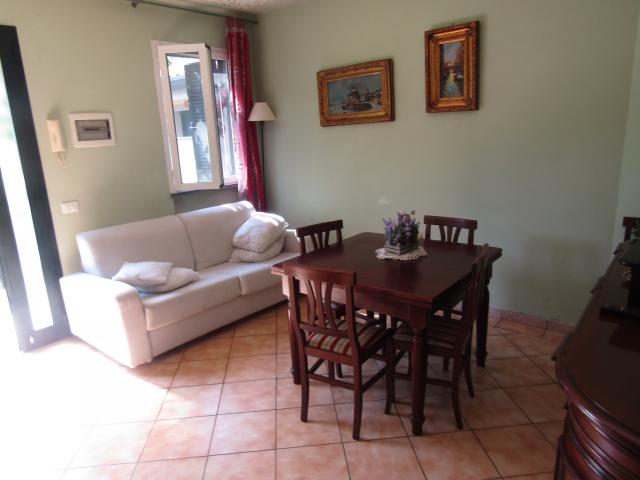 Detached house in {3}, Via Pacinotti - Photo 1