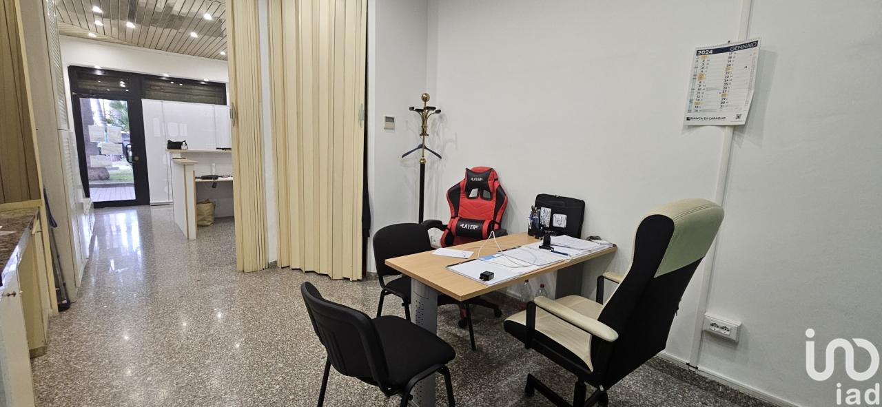 Ufficio in vendita a Albenga