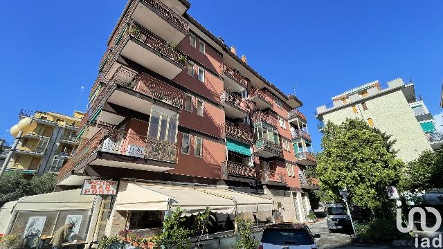 One-room flat in Via Ponti 25, Borghetto Santo Spirito - Photo 1