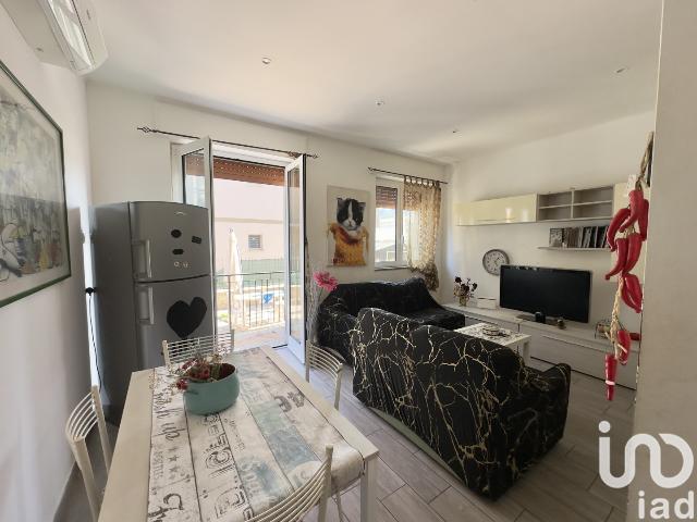 2-room flat in Via Regione Burrone 11, Albenga - Photo 1