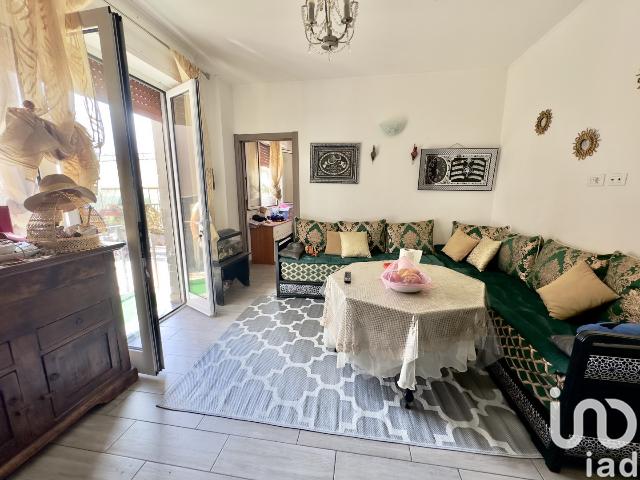 2-room flat in Via Regione Burrone 11, Albenga - Photo 1