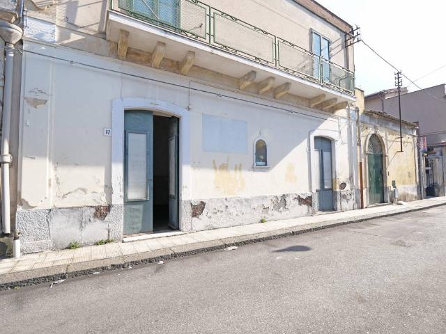 Dreizimmerwohnung in Via Carlo Alberto, San Gregorio di Catania - Foto 1