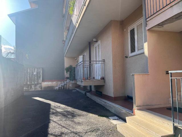 Bilocale in Via Provinciale Santa Maria Ammalati, Acireale - Foto 1