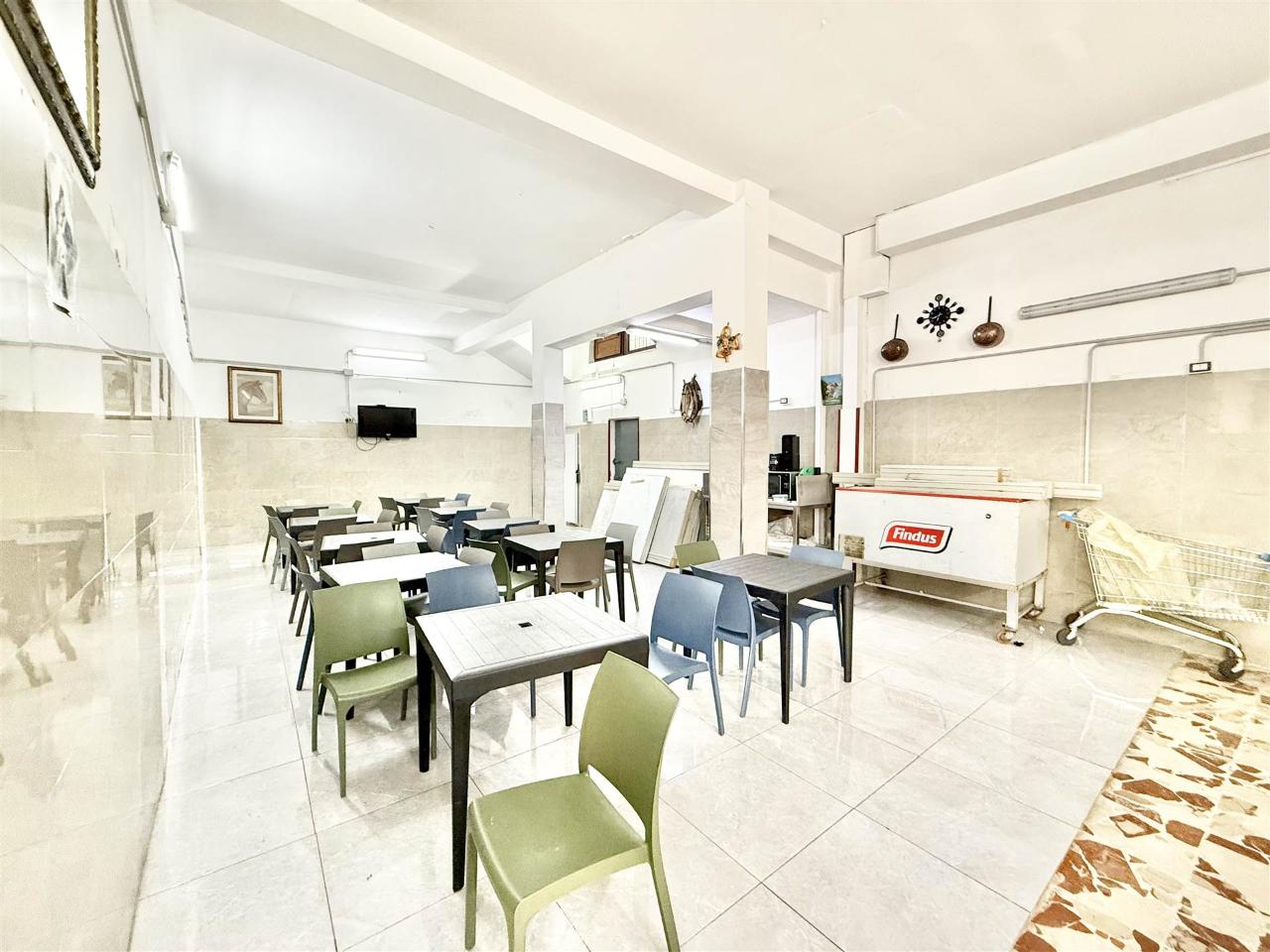 Negozio in Via Belfiore, Catania, {3} - Foto 2