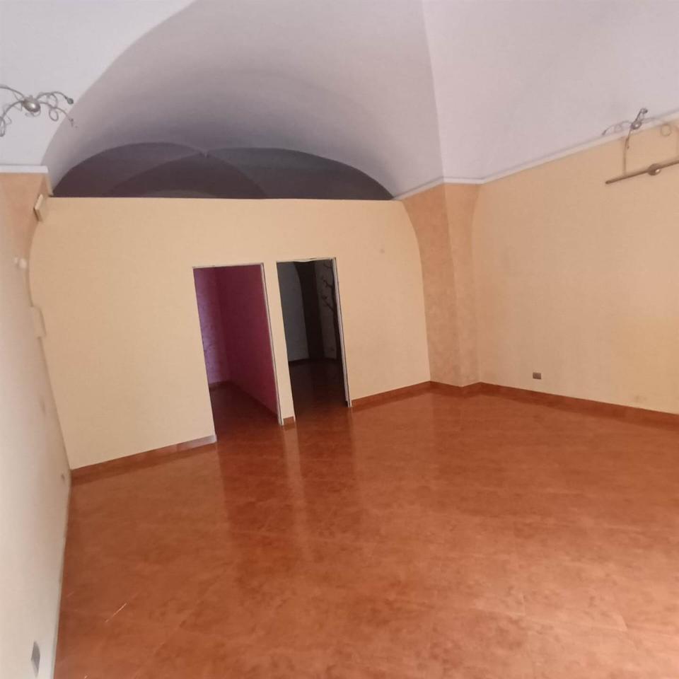 Negozio in Via Filippo Turati, Giarre, {3} - Foto 1