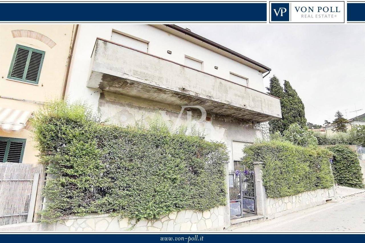 Villa a schiera in vendita a Montecatini Val Di Cecina