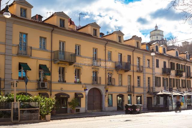 4-room flat in Corso Moncalieri 3, Torino - Photo 1