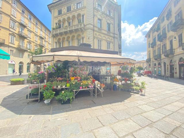 Geschäft in Via Carlo Alberto 45, Torino - Foto 1