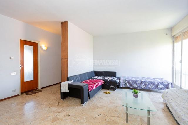 4-room flat, Calvenzano - Photo 1