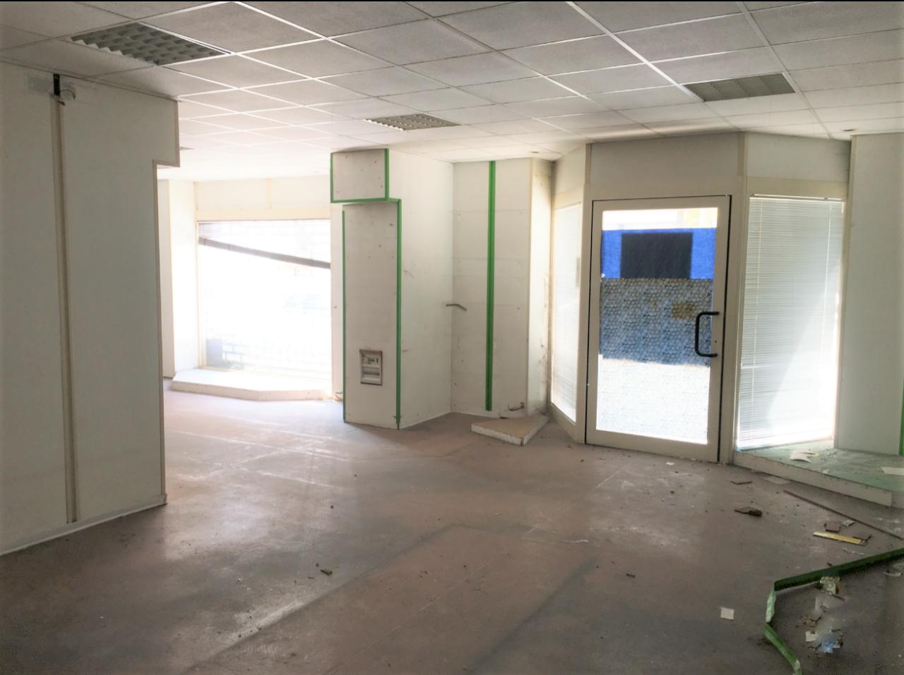 Palazzina commerciale in Via della Peschiera, Anagni, {3} - Foto 2