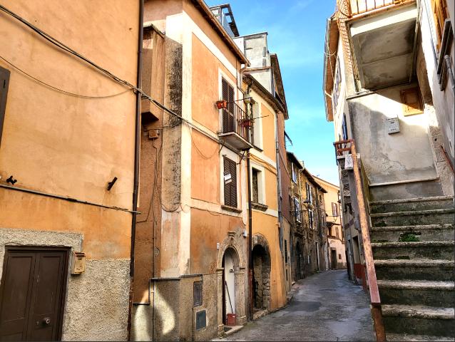 2-room flat in Via Antiche Terme, Ferentino - Photo 1