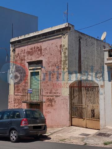 Einfamilienhaus in Via Massimo Colosso 82, Ugento - Foto 1