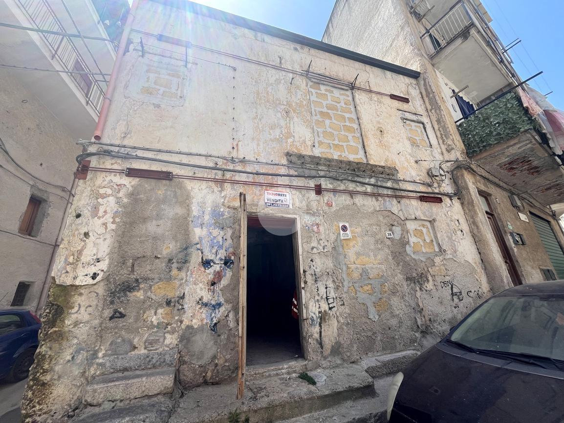 Casa indipendente in vendita a Palermo